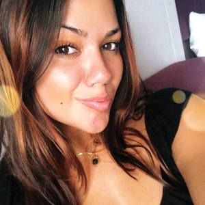 Meet your Posher, Lorena